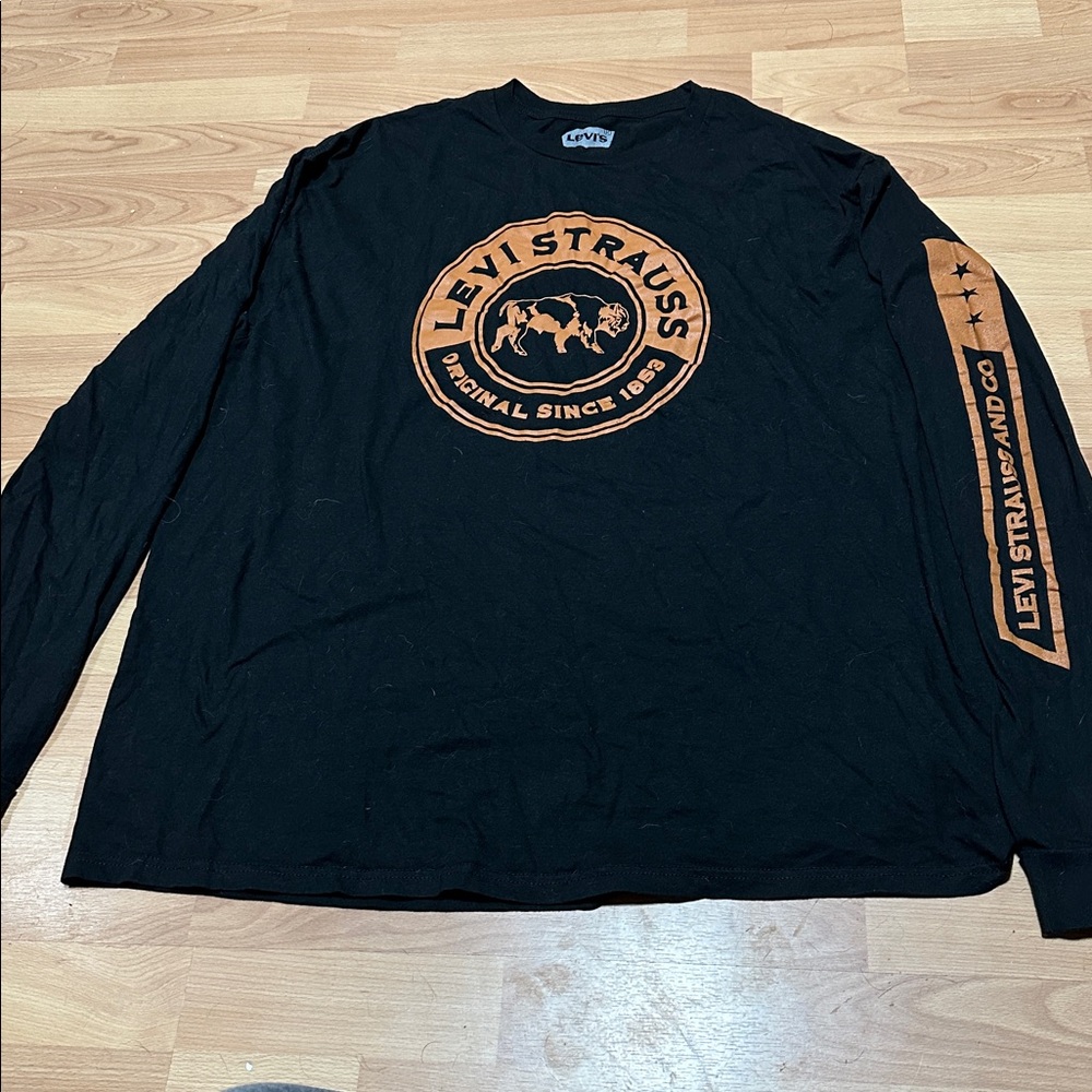 Levi's Black T-Shirt with Orange Logo